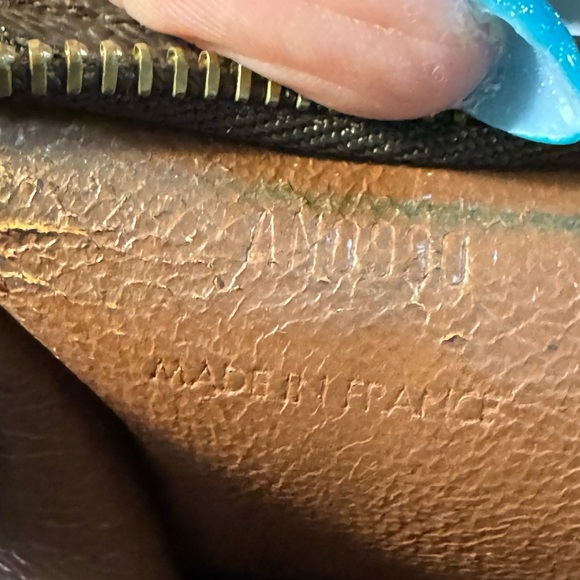 Louis Vuitton Brown Monogram Toiletry Bag 26 - Picture 14 of 16